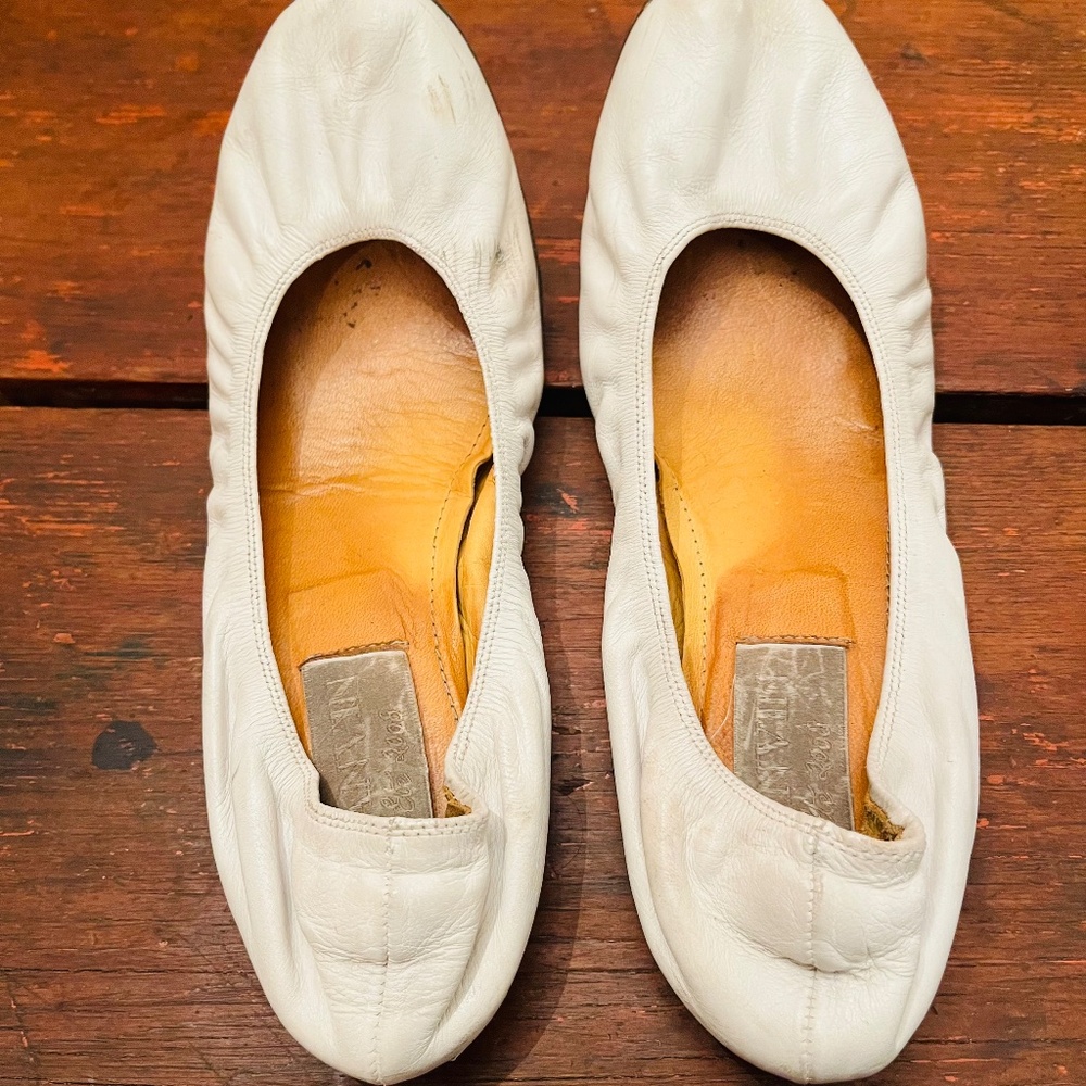 Lanvin cream ballet flats 9.5